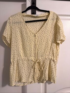 Light Yellow Polka Dot Button-Front Peplum Top